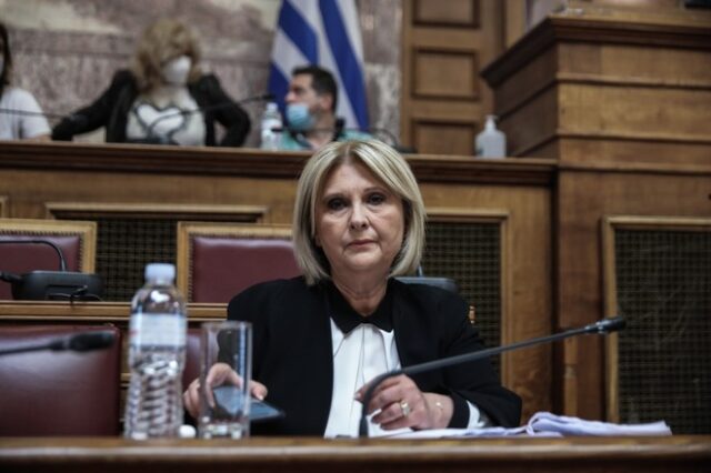 Η Σοφία Βούλτεψη χρησιμοποίησε το υπουργείο σαν Μέσο Κοινωνικής Δικτύωσης