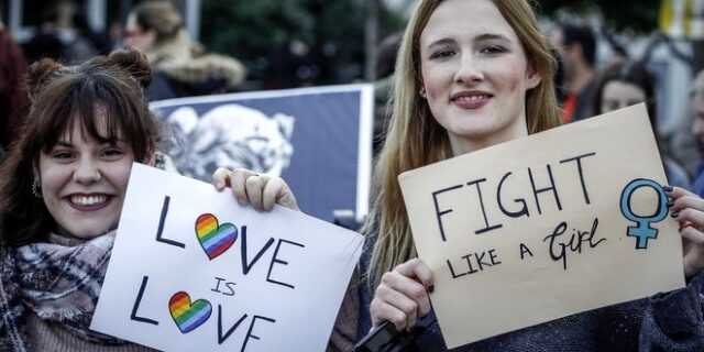 Συρεγγέλα: Στο πλευρό των γυναικών όχι μόνο αυτή την ημέρα, αλλά κάθε μέρα