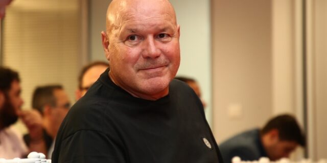 Ολυμπιακός: Ο Ανιγκό στον πάγκο με τον ΠΑΟΚ, τέλος και επίσημα ο Μίτσελ