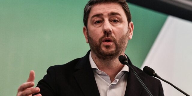 Ανδρουλάκης: “Δώστε μου τη δύναμη να κάνω το αδύνατο, δυνατό”