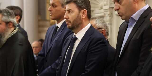 Ανδρουλάκης: Προτεραιότητα της κυβέρνησης το πελατειακό κράτος, όχι η διαφάνεια και η αξιοκρατία