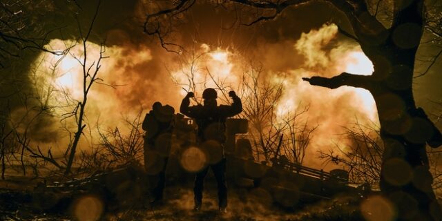 Ουκρανία: Κατηγορεί τη Ρωσία για τακτικές “καμένης γης” στο Μπαχμούτ