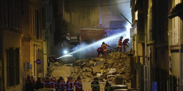 Κατάρρευση πολυκατοικίας στη Γαλλία: Εντοπίστηκαν δύο νεκροί – Αρκετοί αγνοούμενοι