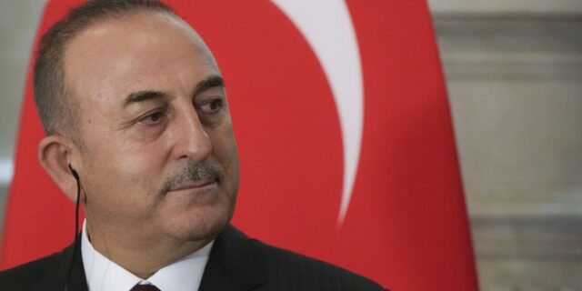 Τσαβούσογλου: “Εφόσον δεν επιλυθεί το πρόβλημα με την Ελλάδα μπορεί να ξεσπάσει ένταση ανά πάσα στιγμή”