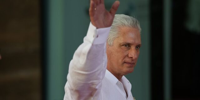 Κούβα: Επανεξελέγη πρόεδρος ο Μιγκέλ Ντίας-Κανέλ