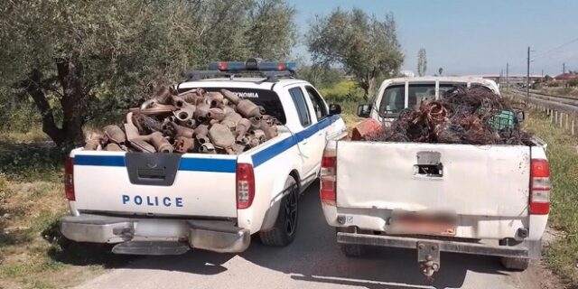Έφοδοι της Αστυνομίας σε τρεις καταυλισμούς στην Κορινθία