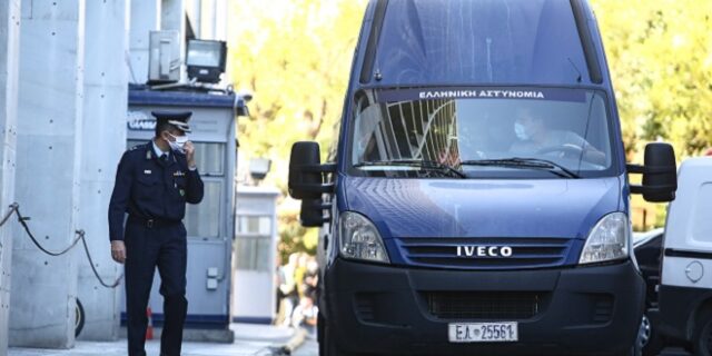 Έξι αστυνομικοί στο κύκλωμα τοκογλύφων και εκβιαστών – Πάνω από 60 οι εμπλεκόμενοι