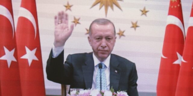 Τουρκία: Ο Ερντογάν ακύρωσε νέα προεκλογική συγκέντρωση – Τα δύο κρίσιμα ερωτήματα για τις εκλογές