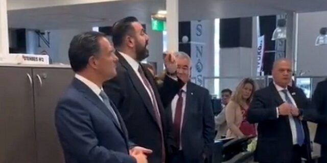 Το αφεντικό διατάζει να ψηφίσουμε Νέα Δημοκρατία