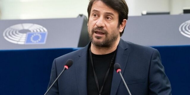 Αλέξης Γεωργούλης: Η συμμετοχή του σε καμπάνια που εξόργισε το φερόμενο θύμα