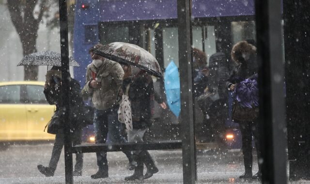 Κακοκαιρία Ilina: Βροχές στην Αττική, σύσταση για αποφυγή μετακινήσεων στη Θεσσαλονίκη – Πού θα κινηθούν τα φαινόμενα