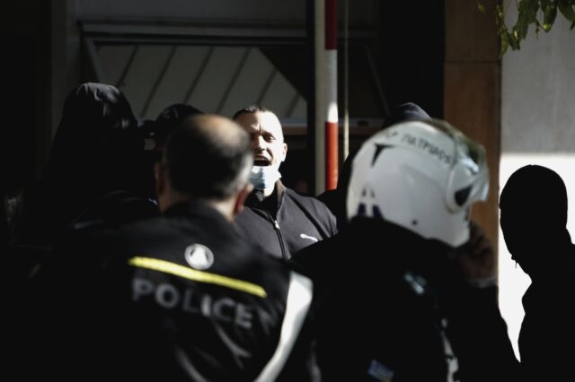 Το διπλό παιχνίδι της ακροδεξιάς εν όψει των εκλογών της 21ης Μαϊου