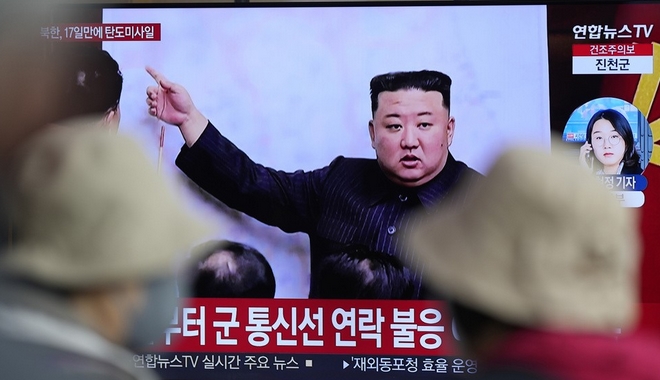 Βόρεια Κορέα: Ο Κιμ ζήτησε να εκτοξευθεί ο πρώτος κατασκοπευτικός δορυφόρος της χώρας