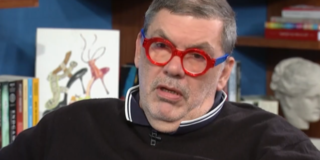 Θανάσης Λάλας: Οι καταστροφές, οι έρωτες και ο “γοητευτικός ψεύτης” Ανδρέας Παπανδρέου