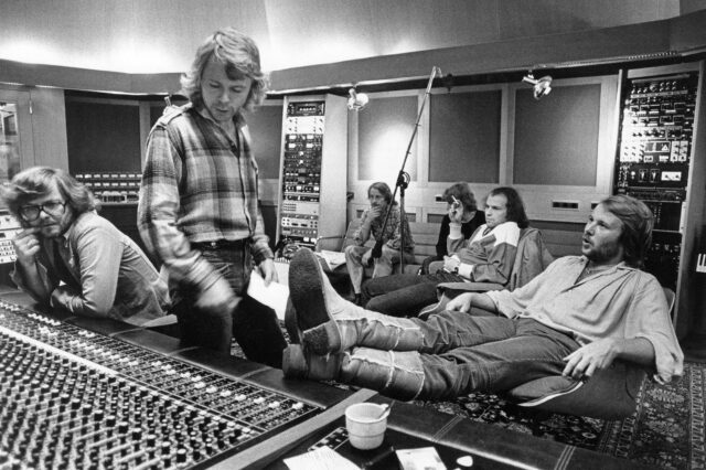 Πέθανε ο Lasse Wellander, κιθαρίστας των ABBA και της τεράστιας επιτυχίας “Waterloo”
