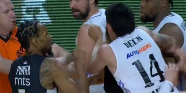 Ρεάλ – Παρτίζαν: Μπουνιές μεταξύ παικτών και εικόνες σοκ στο παρκέ της Μαδρίτης