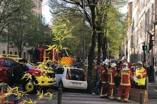 Γαλλία: Αγωνία για αγνοούμενους μετά την κατάρρευση πολυκατοικίας στη Μασσαλία