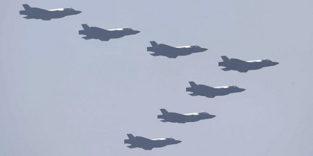 Αμερικανικά βομβαρδιστικά B-52 ξανά πάνω από την κορεατική χερσόνησο