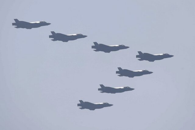 Αμερικανικά βομβαρδιστικά B-52 ξανά πάνω από την κορεατική χερσόνησο