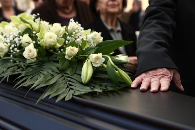 Μυρσίνη Ζορμπά: Απρέπεια από το Υπ. Πολιτισμού – Δεν έστειλε στεφάνι στην κηδεία της