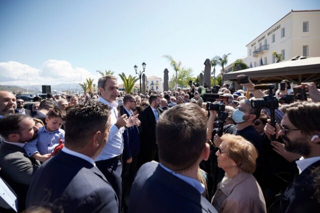 Μητσοτάκης: Ήρθε ένας κύριος και μου είπε: “Σ’ ευχαριστώ που έσωσες τη μεσαία τάξη”