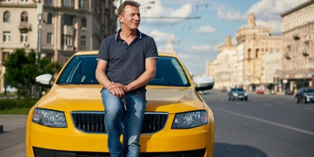 Uber Πακέτο με ταξί σε Αθήνα και Θεσσαλονίκη