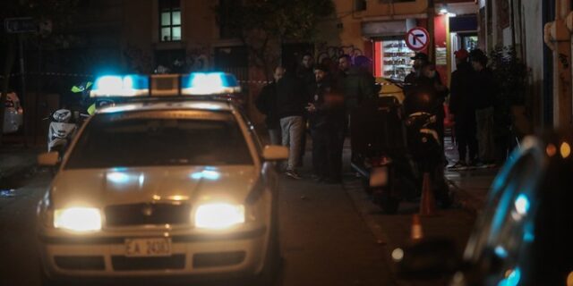 Καματερό: Επίθεση με γκαζάκια σε είσοδο πολυκατοικίας
