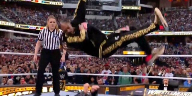 Snoop Dogg: Εισέβαλε στο ρινγκ του WWE, “ξάπλωσε” αντίπαλο με μία γροθιά και “προσγειώθηκε” πάνω του