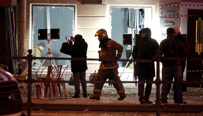 Ρωσία: Νεκρός γνωστός στρατιωτικός μπλόγκερ από έκρηξη σε καφέ της Αγίας Πετρούπολης – Δεκάδες τραυματίες