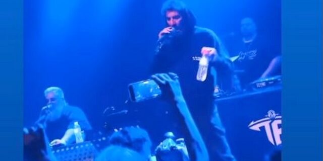 Στάνκογλου: “Γκρέμισε” τη σκηνή ραπάροντας – Τρομερό δίδυμο με B.D. Foxmoor