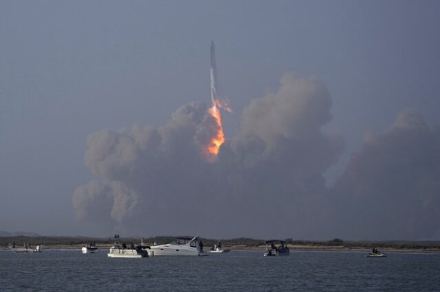 Starship: Εξερράγη ο πύραυλος του Έλον Μασκ λίγο μετά την απογείωσή του – Δείτε βίντεο