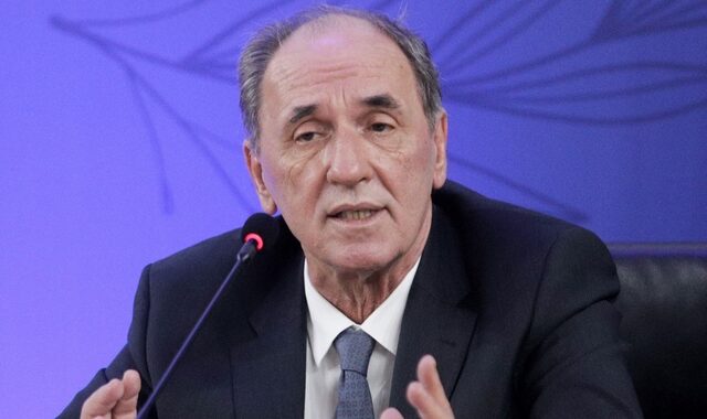Σταθάκης: “Πλατφόρμα” για τα αναχώματα σε φορείς με “συνάφειες” με εγκληματικές οργανώσεις