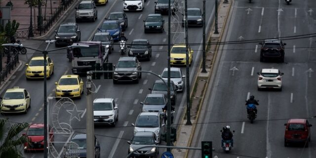 Τέλη κυκλοφορίας: Ανοιξε η πλατφόρμα για πληρωμές με τον μήνα