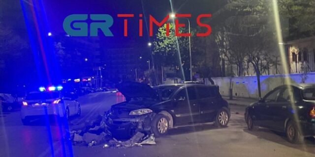Τροχαίο στη Θεσσαλονίκη: Δύο οχήματα συγκρούστηκαν μετωπικά