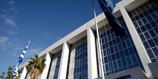 Τζανερίκος: Με προσέγγισε απεσταλμένος της κυβέρνησης