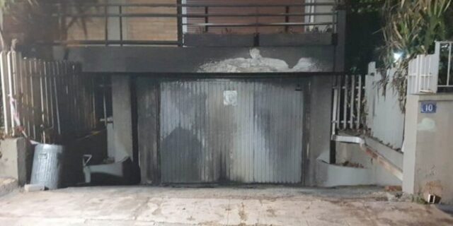 Αμπελόκηποι: Έκρηξη εμπρηστικού μηχανισμού σε είσοδο πολυκατοικίας