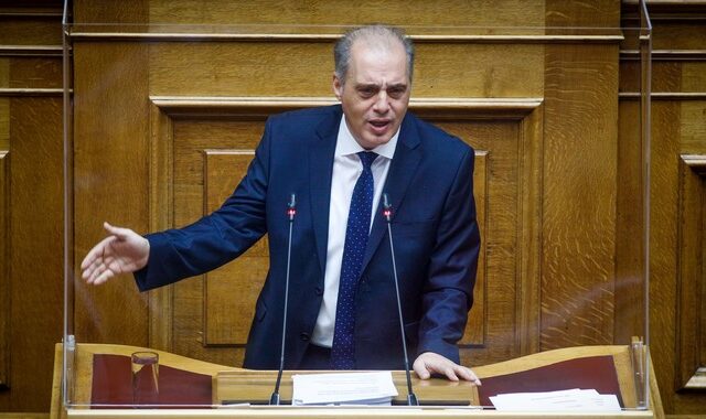 Ελληνική Λύση: Έρευνα για ξέπλυμα χρήματος μετά τις καταγγελίες βουλευτών που αποχώρησαν