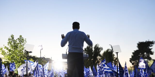 Τα μικρά δεξιά “βάσανα” της ΝΔ: Κόμματα, κομματίδια κι ο πήχης της αυτοδυναμίας