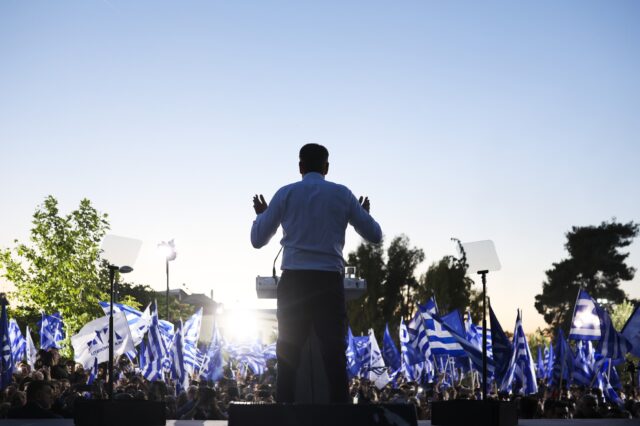 Τα μικρά δεξιά “βάσανα” της ΝΔ: Κόμματα, κομματίδια κι ο πήχης της αυτοδυναμίας