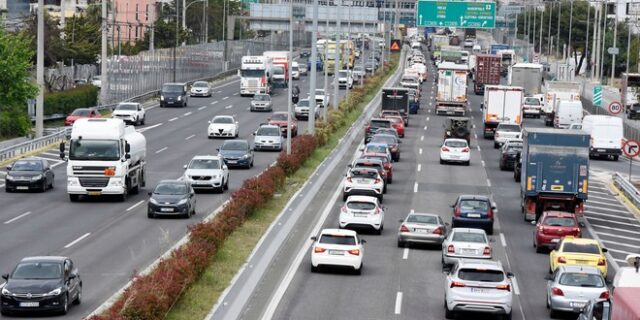 Κίνηση στους δρόμους: Χάος στον Κηφισό, προβλήματα και στο κέντρο – LIVE ΧΑΡΤΗΣ