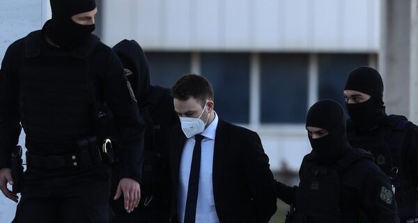 Ο Μπάμπης Αναγνωστόπουλος αποσύρεται από τη δίκη στο Εφετείο