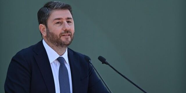 Ανδρουλάκης: “Μητσοτάκης και Τσίπρας μπορούν να βγουν πρωθυπουργοί, αλλά χωρίς το ΠΑΣΟΚ”