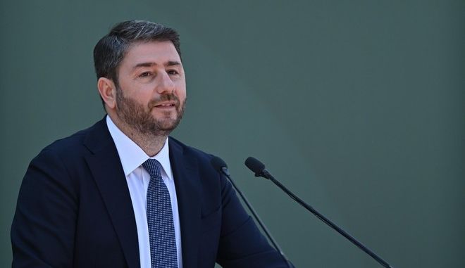 Ανδρουλάκης: “Μητσοτάκης και Τσίπρας μπορούν να βγουν πρωθυπουργοί, αλλά χωρίς το ΠΑΣΟΚ”