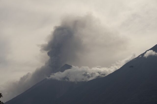 Γουατεμάλα: Εξερράγη το ηφαίστειο Fuego