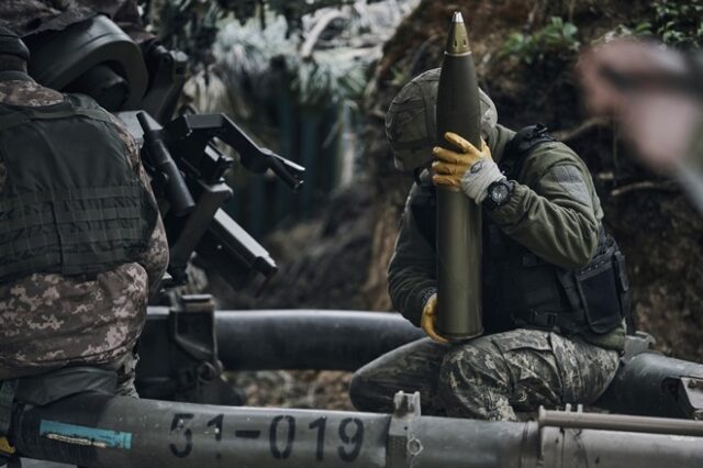 Ρωσία: Ο κυβερνήτης του Μπέλγκοροντ κατηγορεί τους Ουκρανούς ότι βομβάρδισαν την πόλη Σεμπέκινο