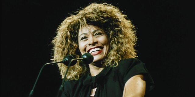 Tina Turner: 10 τραγούδια της βασίλισσας του “Rock ‘n’ Roll” που έγραψαν ιστορία