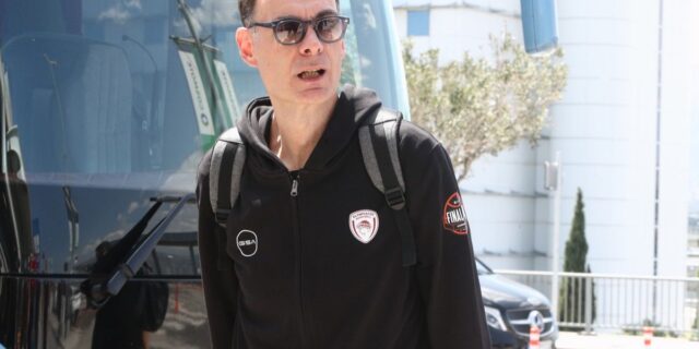 Final Four 2023 – Μπαρτζώκας: “Οι παίκτες να είναι συγκεντρωμένοι και να μην ασχοληθούν με τις οικογένειές τους και τα μίντια”
