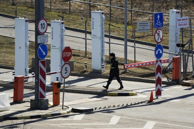 Περισσότεροι από 1.000 Ρώσοι έχουν ζητήσει πολιτικό άσυλο στη Φινλανδία