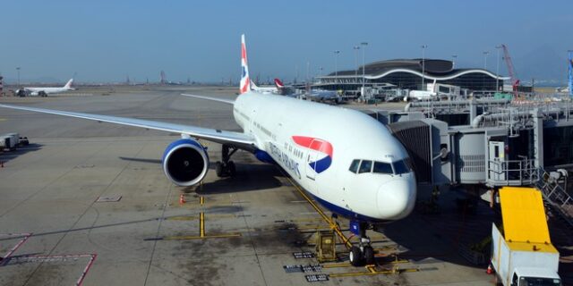 Βρετανία: Η British Airways ακύρωσε πάνω από 100 πτήσεις λόγω “τεχνικού προβλήματος”