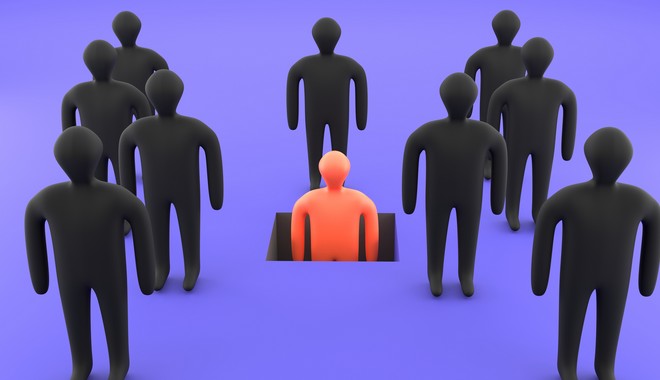 Αυτή είναι η πρώτη χώρα που σκέφτεται να απαγορεύσει το “cancel culture”